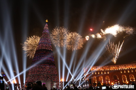 Տոներն են հեռանում․․․