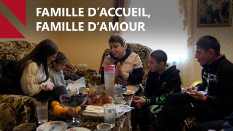 Nouveau foyer pour les petits Lusine, Artur et Avet : familles d'accueil en Arménie