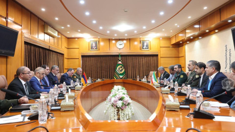 Տարածաշրջանից դուրս անվտանգության փնտրտուքը հակառակ ազդեցություն է ունենալու․ Իրանի ՊՆ ղեկավարը՝ Պապիկյանին