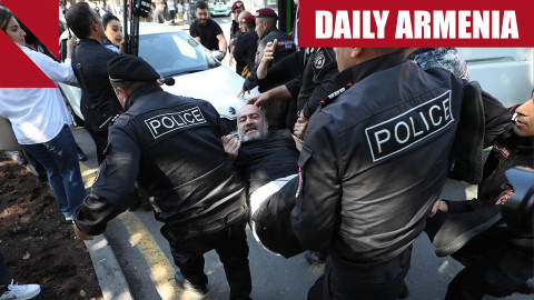 Anti-government protests rock Yerevan as Galstanyan calls for more civil disobedience