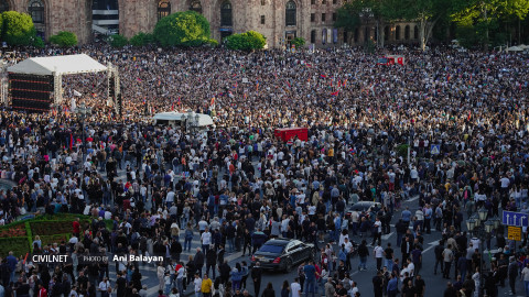 Լուսանկարներ Հանրապետության հրապարակից