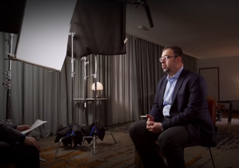 Si elle ne soutient pas les travailleurs, la démocratie mourra: Daron Acemoglu