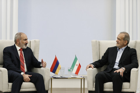 Փաշինյանն ու Փեզեշքիանը քննարկել են տարածաշրջանային հարցեր