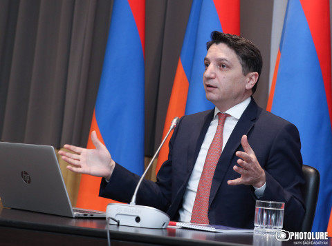 ՏՏ ոլորտի խնդիրը մասնագետների պակասն է, ոչ թե հարկային բեռը. ֆինանսների նախարար