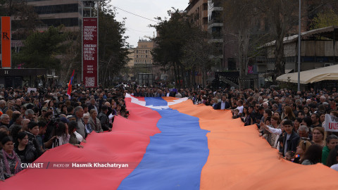 Displaced Karabakh people demand right of return and continuation of social support