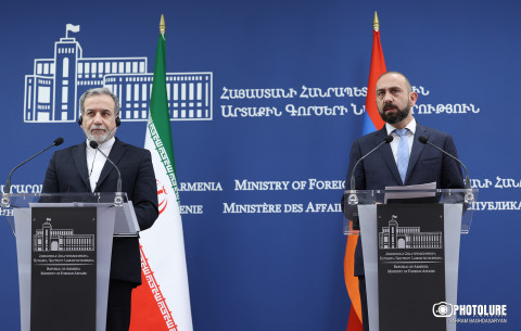 Հուսով ենք՝ շուտով վերջնական որոշում կկայացվի խաղաղության համաձայնագրի շուրջ․ Իրանի ԱԳ նախարար