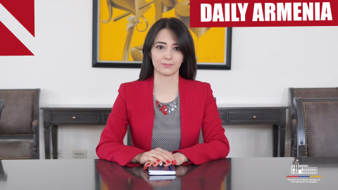 Yerevan urges Baku to sign deal, rejects Constitution change demands