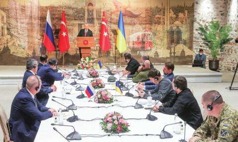 Լավրովն ու Ֆիդանը քննարկել են   Ստամբուլում նախապատրաստվող բանակցությունները