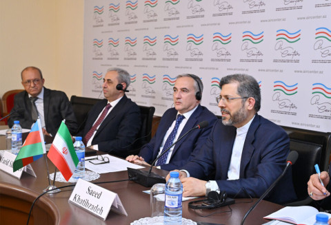 Թեհրանն աջակցում է Հայաստանի և Ադրբեջանի միջև խաղաղության պայմանագրի կնքմանը. Խաթիբզադե