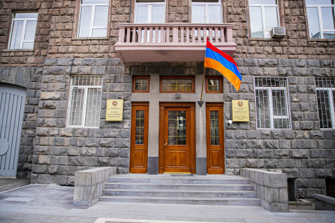 Հայերը հայտնվել են Բաքվի օդանավակայանում, ադրբեջանցիները՝ «Զվարթնոց»-ում․ ԱԱԾ