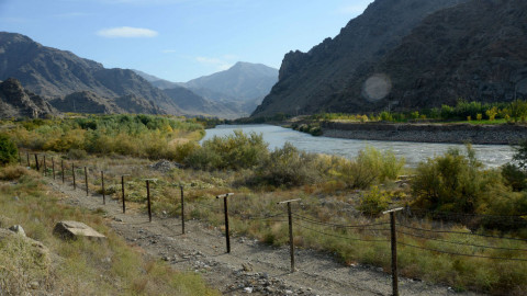 OPINION - Corridor Politics: What Azerbaijan Really Wants From Armenia