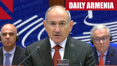 Pashinyan speaks on democracy and peace with Baku at PACE 