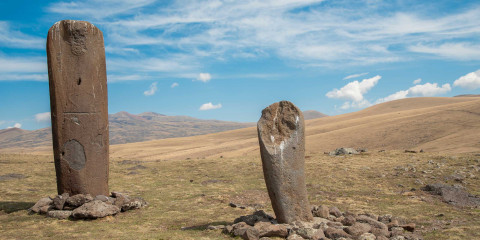 Armenian, European researchers shed light on prehistoric Armenian ‘dragonstones’