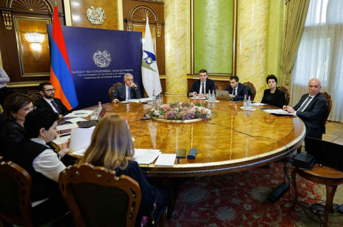 Փոխվարչապետը ԵՏՀ նիստում քննարկել է վարորդների խնդիրը