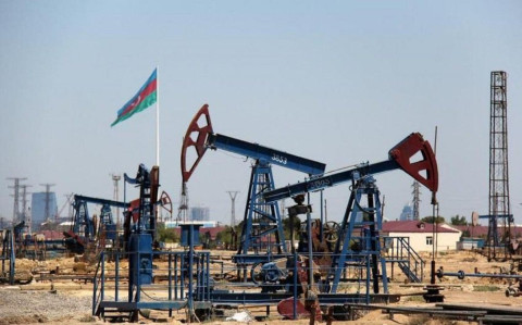 Поставки азербайджанской нефти в Израиль стали закрытой темой в информационной политике Баку