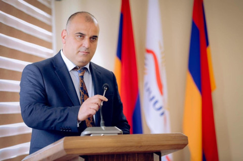 Մասիսի համայնքապետ է ընտրվել Նորայր Հակոբյանը