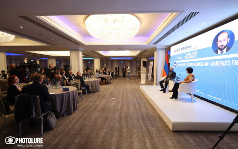 Հայաստանը չի կիսում Սահմանադրության վերաբերյալ Ադրբեջանի ընկալումը․ Արարատ Միրզոյան