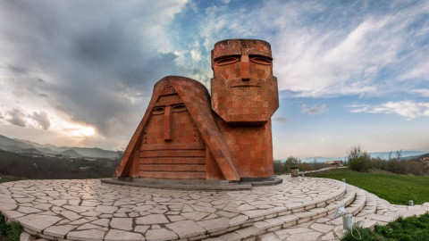 Վերագաղտնազերծելով պարտությունը. Հայաստանի անկատար փաստաթղթերի հրապարակումը