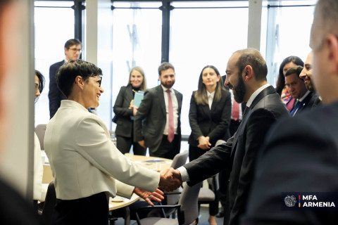 ԵՄ-ն ուսումնասիրում է Հայաստանին կարճաժամկետ աջակցությունը մեծացնելու ուղիները. Մարթա Կոս