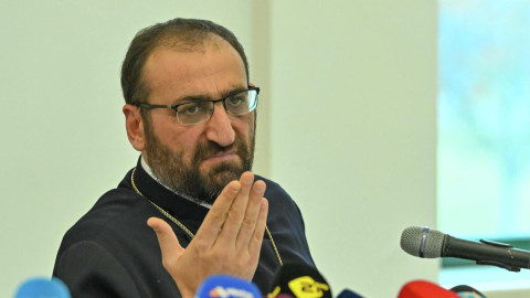 Արշակ արքեպիսկոպոս Խաչատրյանը երկու ամսով կալանավորվեց