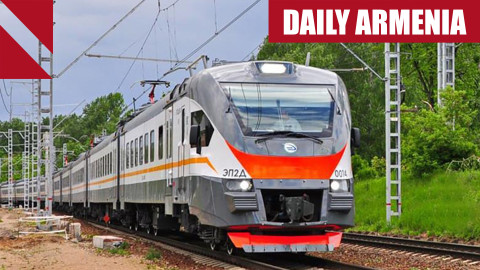 Armenia may reclaim vital rail sections if Russia delays renovations 