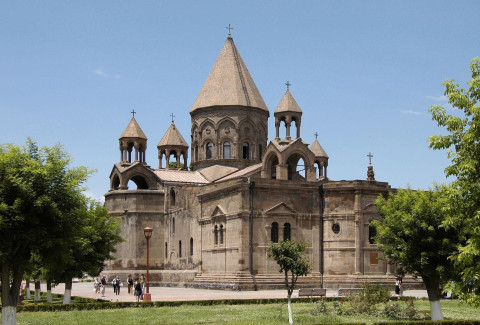 Ոստիկանությունն իրականացնելու է օրենքով իրեն վերապահված գործառույթները․ ՆԳՆ-ն՝ Էջմիածնի հավաքի մասին