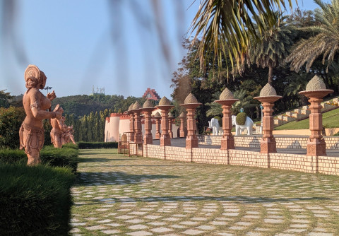 The Country of Marble and Rockets: A View from Inside India