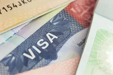 Washington suspend la délivrance de visas d’immigration à 75 pays, dont l’Arménie