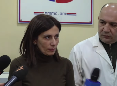 Ասաց՝ ուրախ է, որ Հայաստանում է․ Ավանեսյանն այցելել է գերությունից վերադարձած Վագիֆ Խաչատրյանին