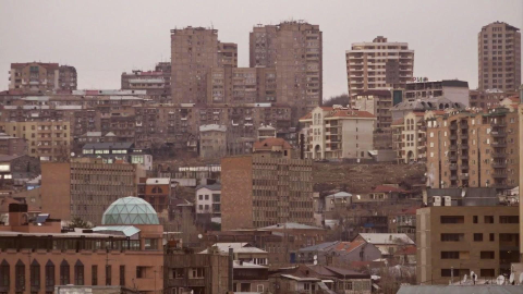 En Arménie, la majorité des immeubles restent vulnérables aux séismes: les nouveaux bâtiments ne représentent que 2% du parc immobilier