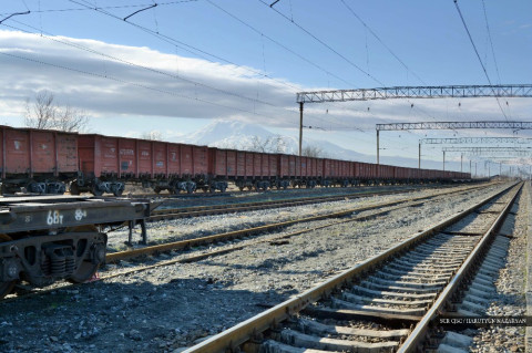Հայաստանի երկաթուղին կարող է հայտնվել սնանկացման վտանգի տակ. Գագիկ Աղաջանյան