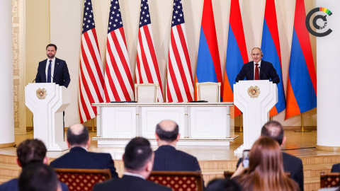 «Արտահանո՞ւմ», թե՞ «ներդրում». թարգմանչական շփոթ՝ Վենսի հայտարարության շուրջ