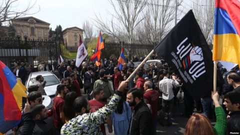 HRW flags mixed progress on human rights in Armenia