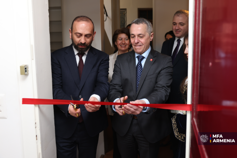 Բեռնում բացվել է Հայաստանի ռեզիդենտ դեսպանությունը