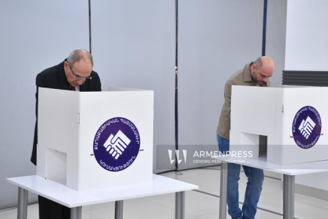 Le parti Contrat civil a choisi Nikol Pashinyan comme candidat au poste de Premier ministre