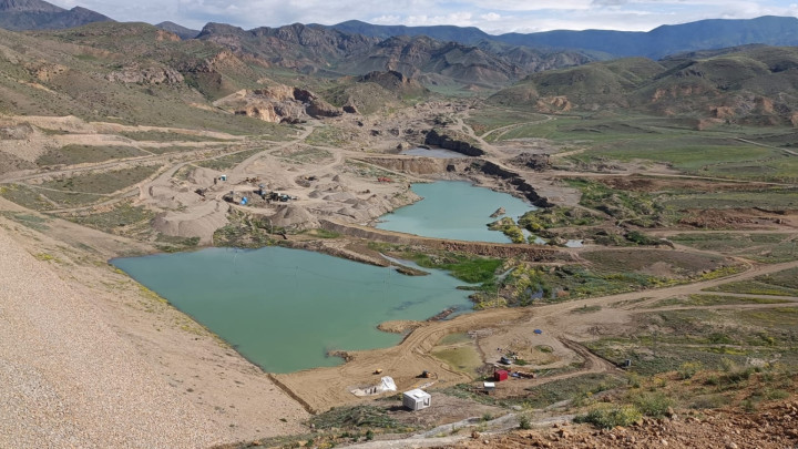 Վեդու ջրամբար. հինգ տարվա խոստումներ և երկարաձգվող ժամկետներ