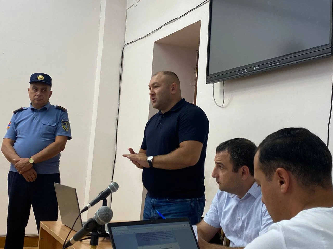 Պաշտպան Դավիթ Հովհաննիսյան Պաշտպան Դավիթ Հովհաննիսյան