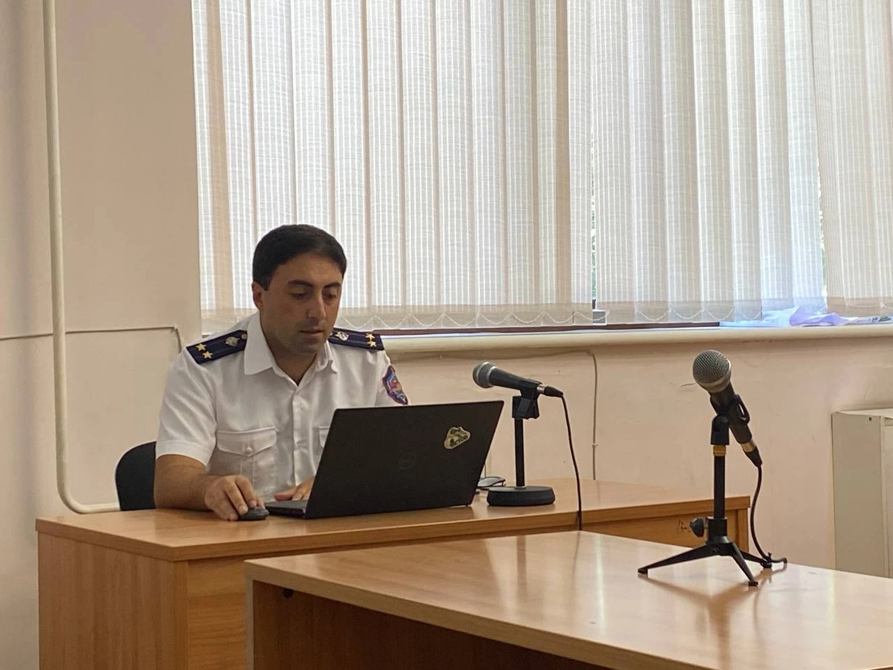 Հանրային մեղադրող Նարեկ Մենդիկյան Հանրային մեղադրող Նարեկ Մենդիկյան