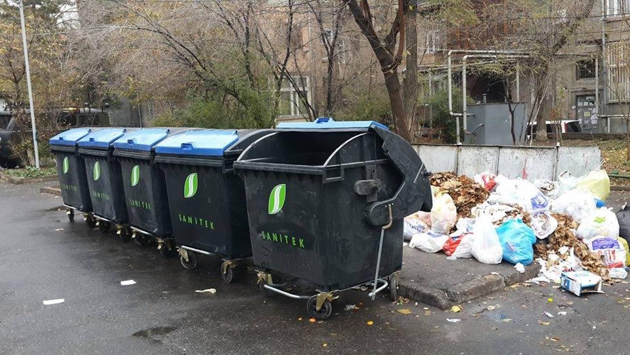 Yerevan Residents Concerned Over Uncollected Trash in the Capital
