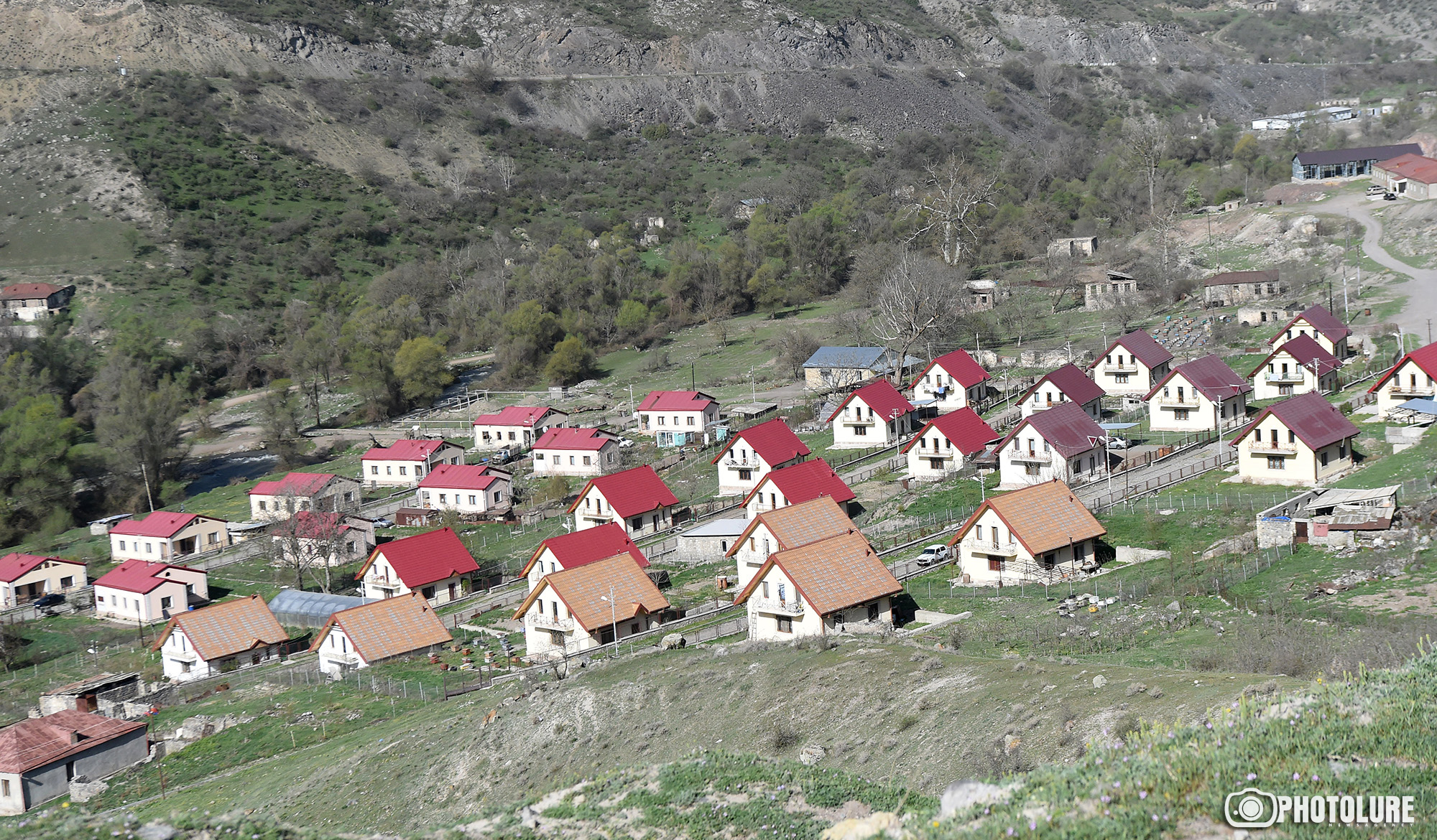 Село арцах. Лачинский коридор Армения. Село Кармир Армения. Армения Азербайджан Лачинский коридор. Лачин Карабах.